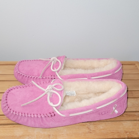 UGG Dakota Moccasin, Pink, Breast Cancer Awareness Limited Edition - Picture 3 of 8